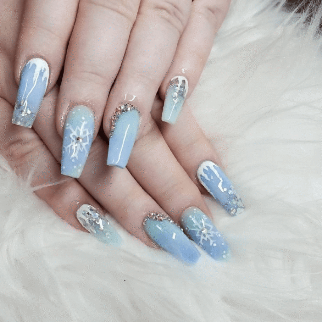 15+ Stunning Blue Winter Nail Ideas for an Icy-Chic Look